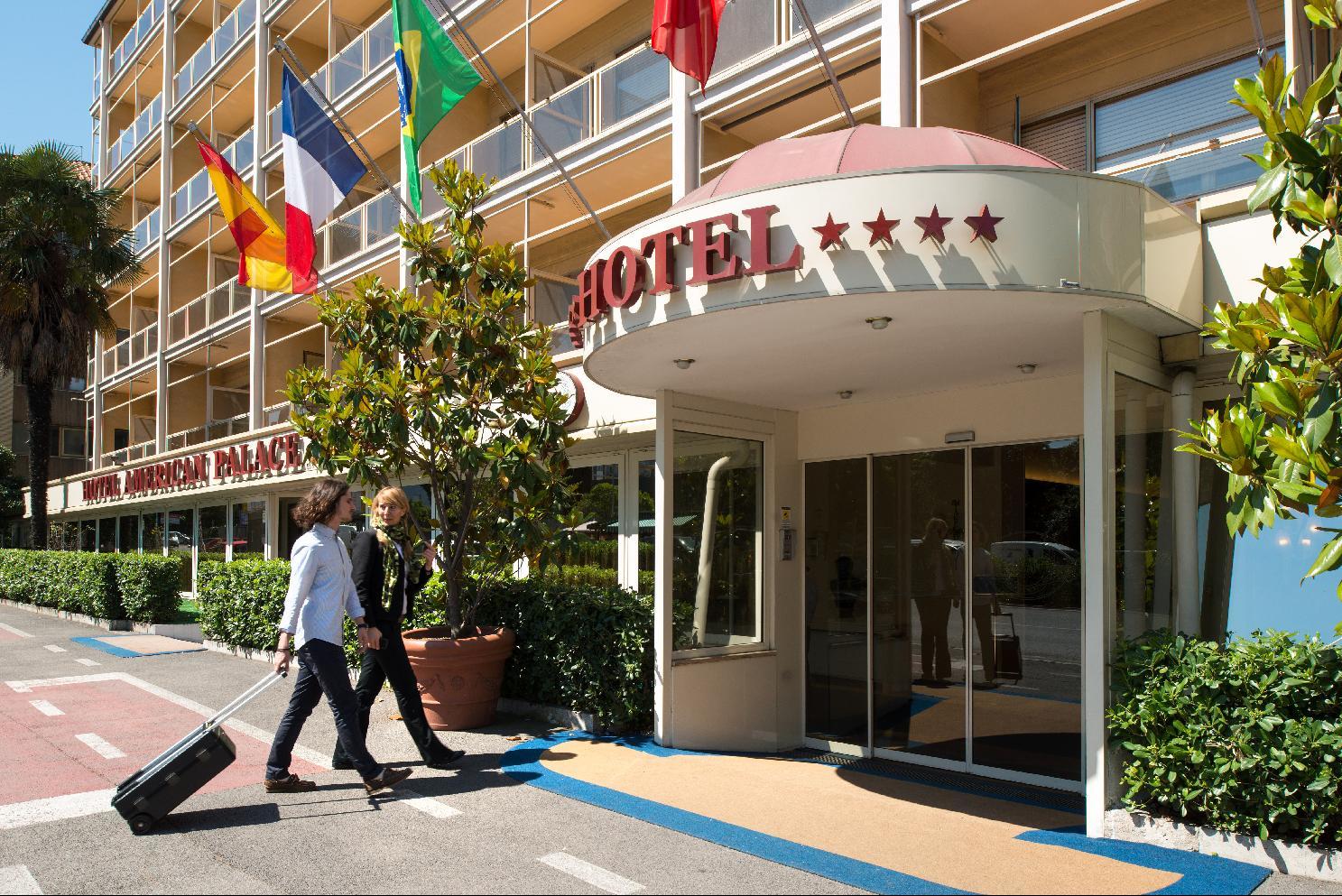 Hotel American Palace Eur Roma Esterno foto